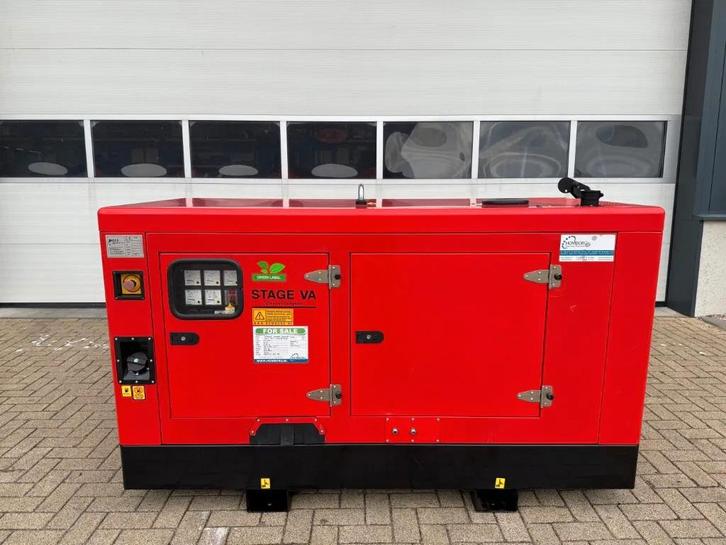 Himoinsa HYW 17 Yanmar Stamford 17 kVA Supersilent generator, Zakelijke goederen, Machines en Bouw | Aggregaten, Ophalen of Verzenden