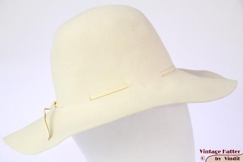 mooie Vintage Dames floppyhoed Mayser creme wit vilt 56, Kleding | Dames, Trouwkleding en Trouwaccessoires, Zo goed als nieuw