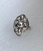 Maat 17,5 - Mooie ANTIEKE zilveren (835) DESIGN ring, Ophalen, Zo goed als nieuw, 17 tot 18, Dame