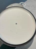 Nieuwe Le Creuset 24 cm sneeuwwit, Huis en Inrichting, Keuken | Potten en Pannen, Gietijzer, Nieuw, Ophalen of Verzenden, Keramische plaat