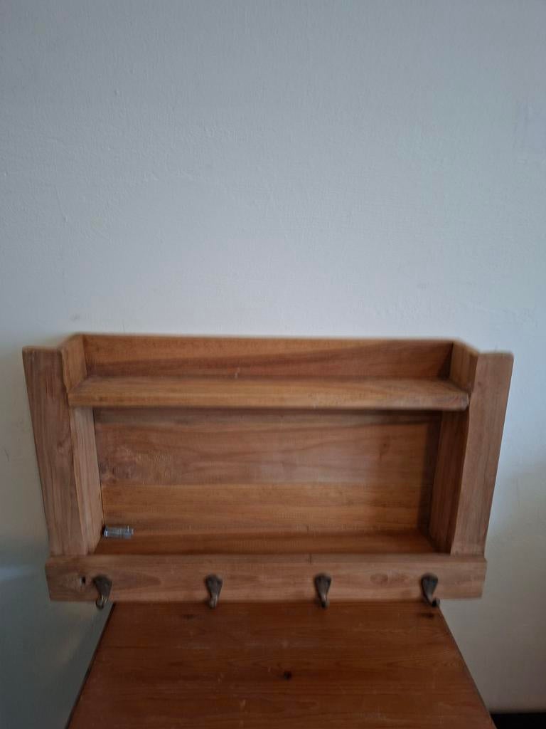 B52/H32/D11 nieuw houten wandkastje, robuuste kwaliteit., Wandkapstok, Nieuw, Ophalen of Verzenden, Minder dan 100 cm