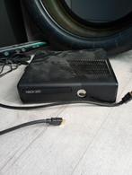 xbox 360 slim, Spelcomputers en Games, Spelcomputers | Xbox 360, Met games, Ophalen of Verzenden, Met 3 controllers of meer, 250 GB