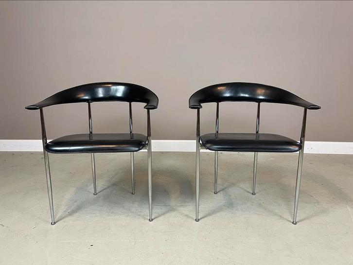 2 Fasem P40 stoelen Giancarlo Vegni jaren 80 vintage, Huis en Inrichting, Stoelen, Gebruikt, Twee, Leer, Metaal, Ophalen