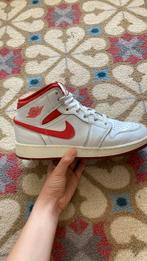 Jordan 1, Kleding | Dames, Schoenen, Ophalen of Verzenden, Zo goed als nieuw, Sneakers of Gympen