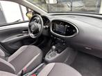 Toyota Aygo X 1.0 VVT-i S-CVT Play Automaat | Climate contro, Stof, Gebruikt, Met garantie (alle), 4 stoelen