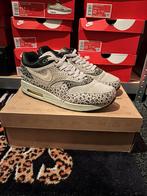 Nike air Max 1 Grey Safari, Overige kleuren, Nike, Ophalen of Verzenden, Sneakers of Gympen