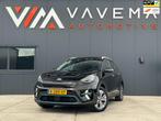 Kia E-Niro DynamicPlusLine 64 kWh 3 Fase Stoelverwarming Sch, Gebruikt, 1712 kg, 174 min, Zwart
