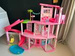 Barbie poppenhuis, Kinderen en Baby's, Speelgoed | Poppenhuizen, Ophalen of Verzenden, Zo goed als nieuw, Poppenhuis