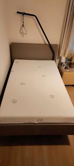Deron hoog laag bed, ziekenhuis bed, Huis en Inrichting, Ophalen, Eenpersoons, Beige, Nieuw