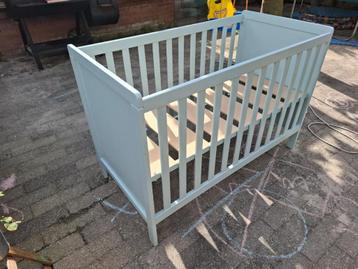 Baby bedje beschikbaar voor biedingen