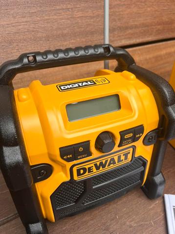 DeWALT DCR020 DAB+ bouwradio NIEUW beschikbaar voor biedingen