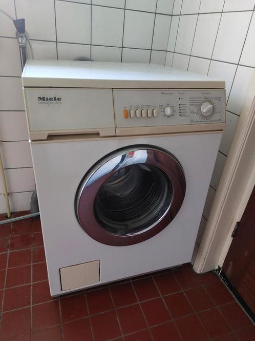 Miele Novotronic W905 wasmachine, Witgoed en Apparatuur, Wasmachines, Gebruikt, Voorlader, 4 tot 6 kg, 1200 tot 1600 toeren, Ophalen of Verzenden