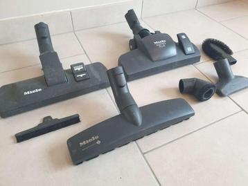 Set van 7 Miele borstels stofzuigerborstels, accessoires beschikbaar voor biedingen