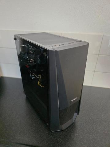 Game pc  beschikbaar voor biedingen