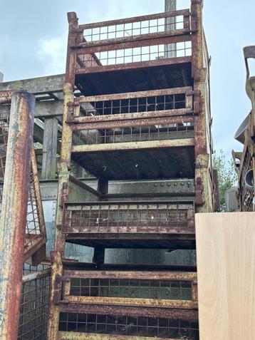 gitterbox gaascontainer diverse beschikbaar voor biedingen