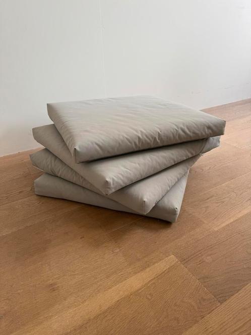 IKEA KUDDARNA zitkussens – 62x62 cm, lichtgrijs, Huis en Inrichting, Banken | Sofa's en Chaises Longues, Gebruikt, Minder dan 150 cm