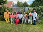 Straatversiering Flower Power poppen, Ophalen