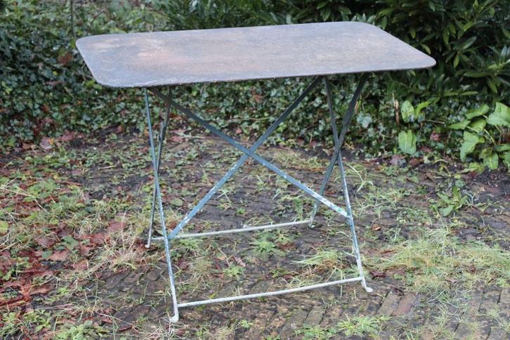 Brocante - Robuuste rechthoekige tuintafel!, Tuin en Terras, Tuinmeubel-accessoires, Gebruikt, Ophalen