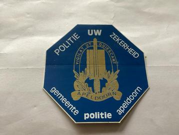 Politie Apeldoorn - Gemeente Politie beschikbaar voor biedingen