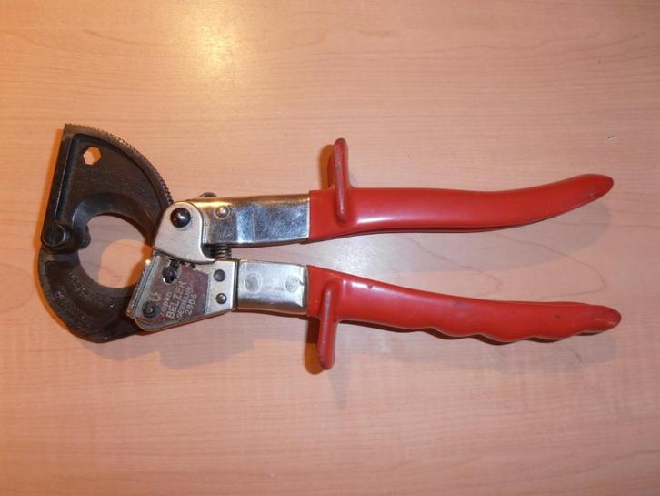 Zgan BELZER ratelkabelschaar ratel kabelschaar., Doe-het-zelf en Verbouw, Gereedschap | Handgereedschap, Zo goed als nieuw, Ophalen of Verzenden