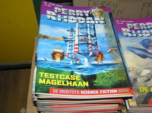 Perry Rhodan nrs 1601 t/m 1765, Boeken, Science fiction, Zo goed als nieuw, Ophalen of Verzenden