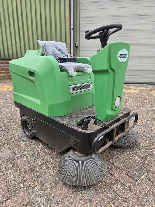 Veegmachine klepelmaaier Kisten Kantelaar wiedegg haspel, Zakelijke goederen, Agrarisch | Werktuigen, Ophalen of Verzenden