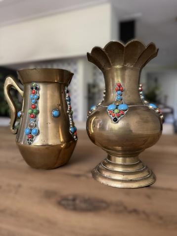 Boho Messing Vaas & Kan – 70’s Vintage met Halfedelstenen beschikbaar voor biedingen