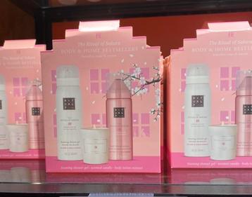 Noeuw Rituals Sakura setje shower gel body mousse kaars beschikbaar voor biedingen