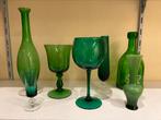 Groen vintage retro glas fles vaasje, Antiek en Kunst, Antiek | Glas en Kristal, Ophalen of Verzenden