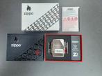 Zippo Armor 360 MultiCut Engraving Bolts Design ZLuxery, Nieuw, Aansteker, Ophalen