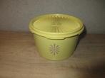 Vintage geel tupperware bakje met zonnedeksel, Huis en Inrichting, Keuken | Tupperware, Ophalen of Verzenden, Gebruikt, Geel
