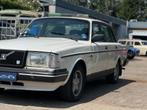 Volvo 240 2.3 GLT Injectie automaat, airco, zeer rijke histo, Auto's, Volvo, Gebruikt, 4 cilinders, 1261 kg, Wit