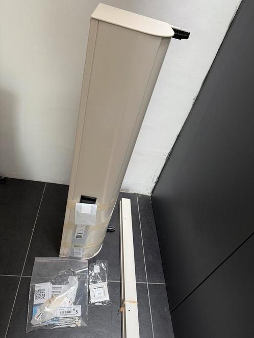 Nieuw rolluik elektr. Solar zonnepaneel 1060x2450, Doe-het-zelf en Verbouw, Rolluiken, Nieuw, Elektrische bediening, Ophalen