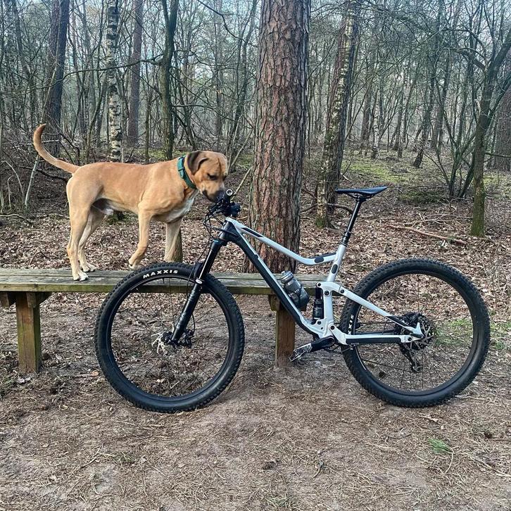 Scott Genius 940 - Full Suspension MTB + Nieuwe SRAM casette, Fietsen en Brommers, Fietsen | Mountainbikes en ATB, Zo goed als nieuw