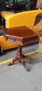 Antiek hoektafeltje bijzettafeltje met lade, Ophalen