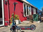 Red bull step, Fietsen en Brommers, Steps, Ophalen, Gebruikt, Elektrische step (E-scooter), Overige merken