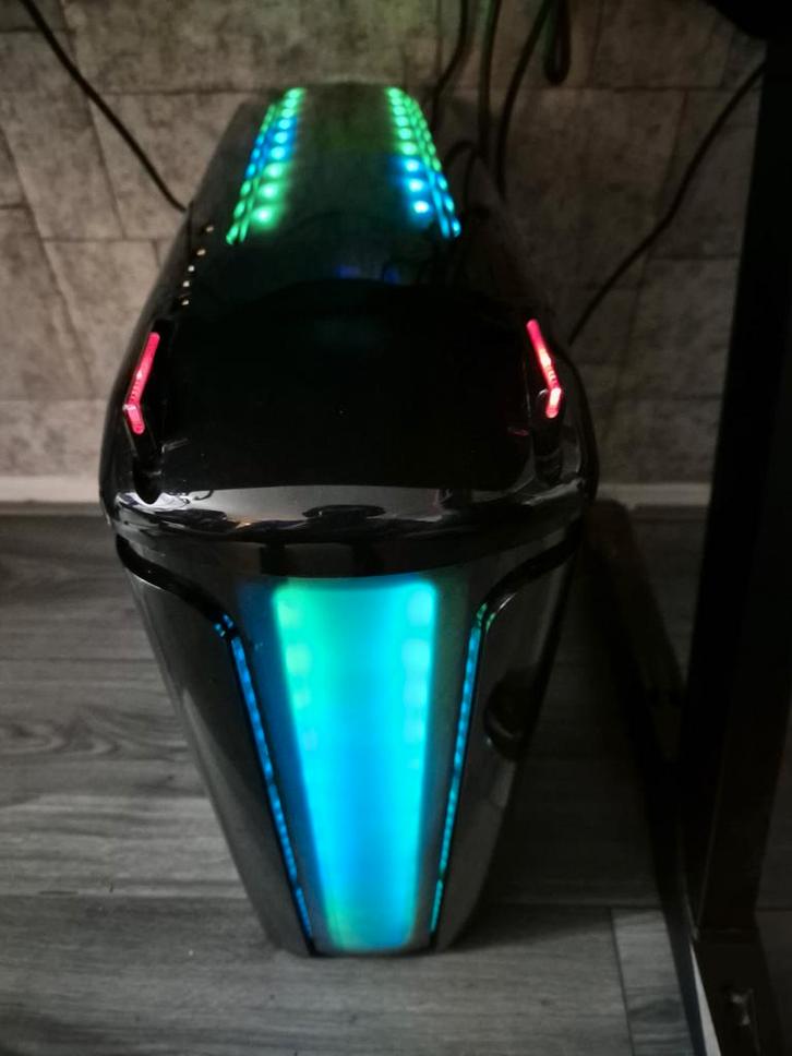 Gaming PC - I7 9700k, 32GB RAM, GTX 1060 6GB, Computers en Software, Computerbehuizingen, Ophalen of Verzenden