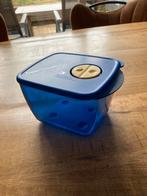 Tupperware magnetron bak 1,5 liter, Huis en Inrichting, Keuken | Tupperware, Ophalen of Verzenden, Zo goed als nieuw
