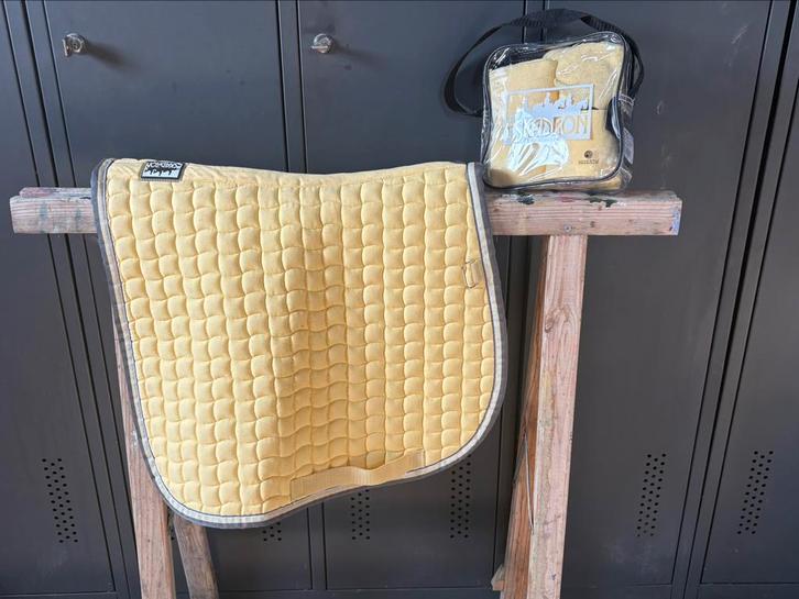 Eskadron dekje en bandages maat shet, Dieren en Toebehoren, Paarden en Pony's | Dekens en Dekjes, Zo goed als nieuw, Ophalen of Verzenden