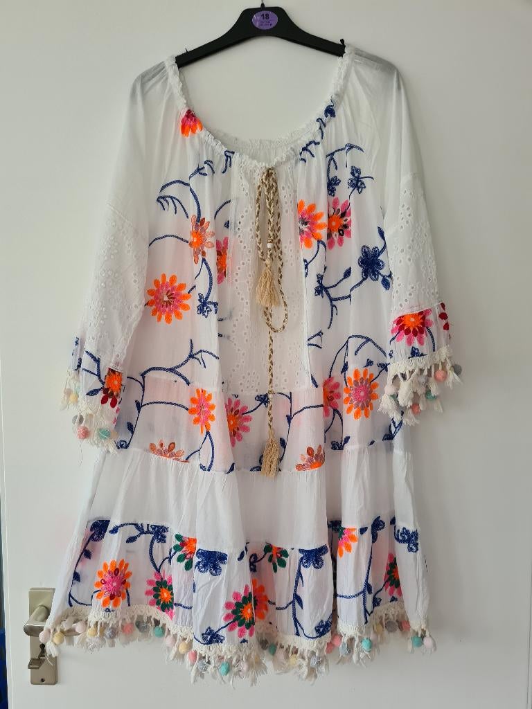 Mooie tuniek, Kleding | Dames, Blouses en Tunieken, Ophalen of Verzenden, Nieuw, Maat 42/44 (L), Wit
