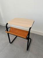 Multifunctioneel tafeltje van IKEA, Huis en Inrichting, Tafels | Bijzettafels, Minder dan 55 cm, Vierkant, Zo goed als nieuw, Ophalen