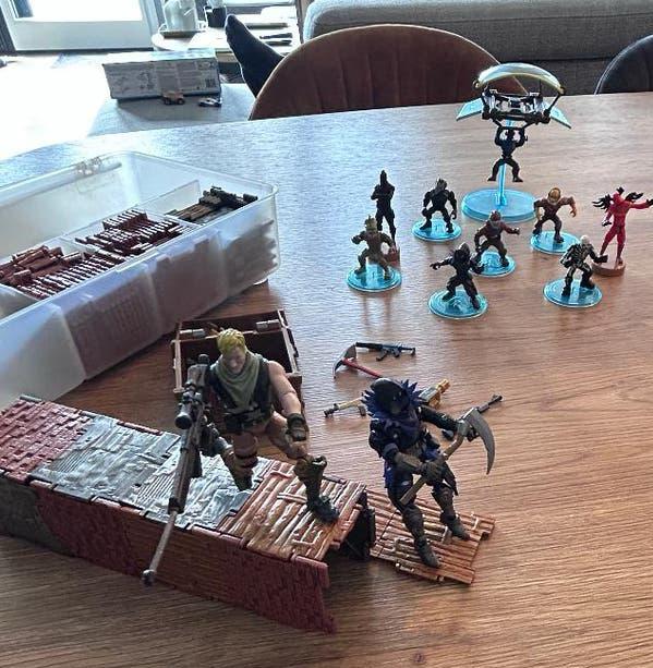 Fortnite speelgoed collectie, Ophalen of Verzenden, Zo goed als nieuw