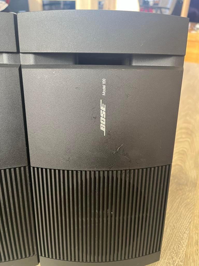 Bose Model 100 Speakers, Gebruikt, Ophalen of Verzenden, Bose, Minder dan 60 watt