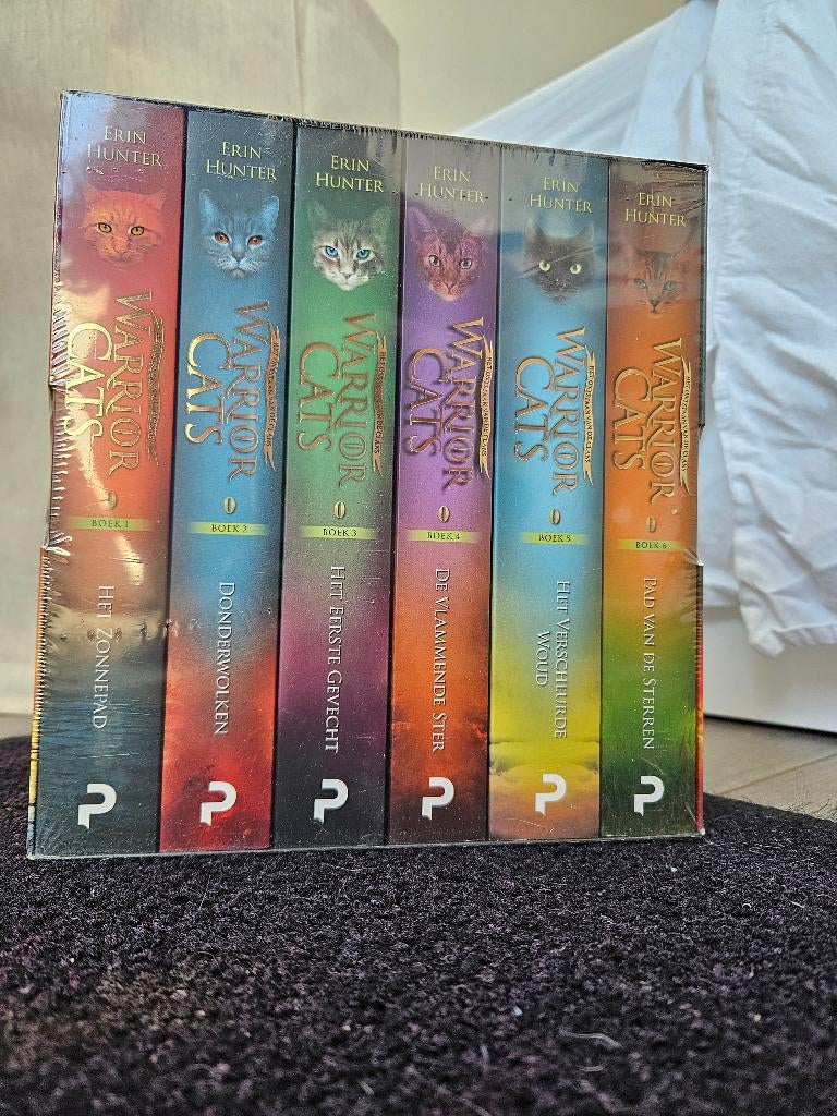 Warrior cats serie 0, Erin Hunter, Nieuw, Ophalen of Verzenden, Fictie