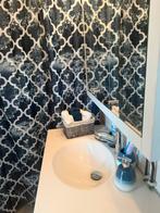 Badkamer kast met spiegels en bijbehorende kast, Zo goed als nieuw, 10 m² of meer, Overige materialen, 60 cm of meer