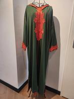 Groene Djellaba met oranje details - Maat m/l, Maat 38/40 (M), Ophalen of Verzenden, Zo goed als nieuw, Geen merk