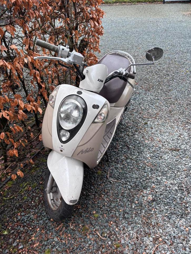 Sym mio 50, Fietsen en Brommers, Scooters | SYM, Gebruikt, Mio, Maximaal 45 km/u, Benzine, Ophalen