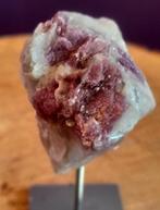 Roze Tourmalijn op pin van 140 gram., Ophalen of Verzenden