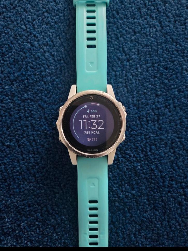 Garmin Fenix 5s - onbeschadigd - 3 bandjes, Sieraden, Tassen en Uiterlijk, Sporthorloges, Zo goed als nieuw, Android, Wit, Afstand