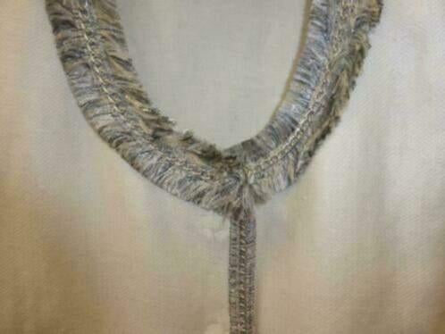 Patrizia Pepe creme blazer +grijze roezelrand fringe S 30625, ., Ophalen of Verzenden, Zo goed als nieuw, Patrizia Pepe